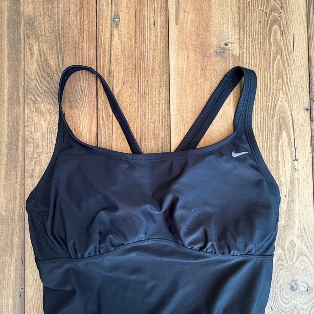 Nike HydraStrong Solid Poly Racer Back One Piece Swimsuit Black 45039